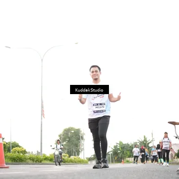 Runner Photo 7837837
