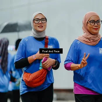 Runner Photo 7837840