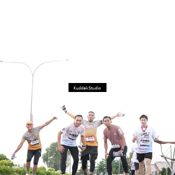 Runner Photo 7837877