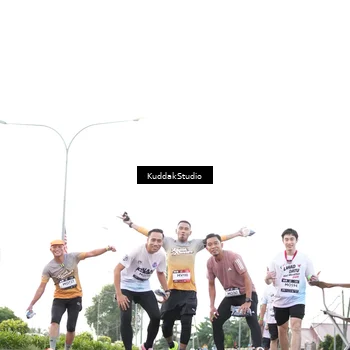 Runner Photo 7837878