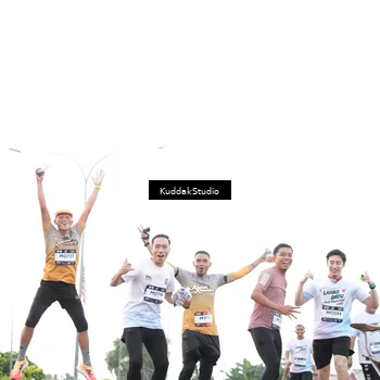 Runner Photo 7837885