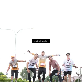 Runner Photo 7837886