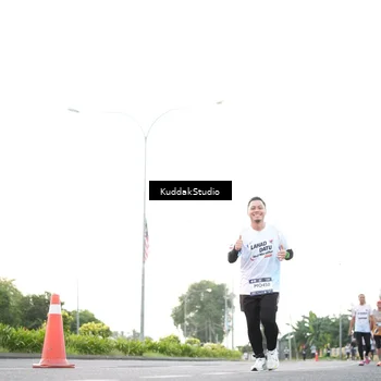 Runner Photo 7837887