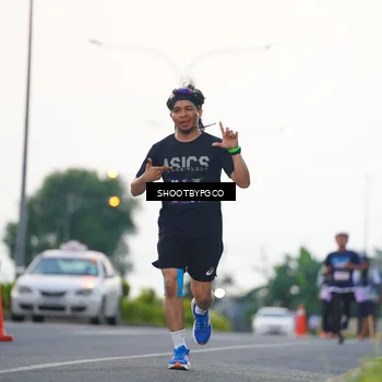 Runner Photo 7837895