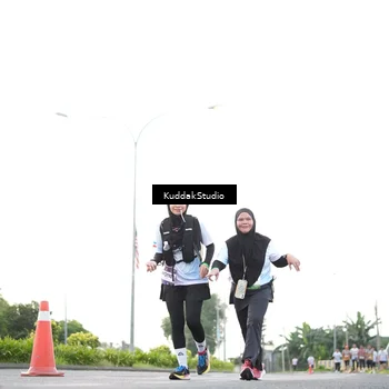 Runner Photo 7837896