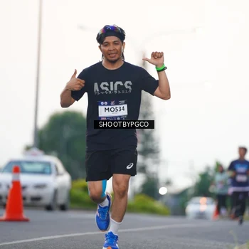 Runner Photo 7837938