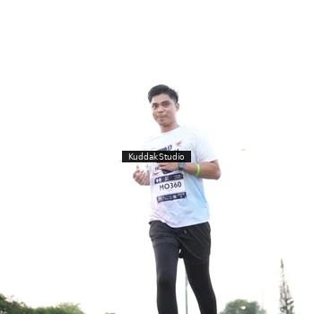 Runner Photo 7837971