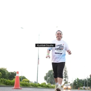 Runner Photo 7838058