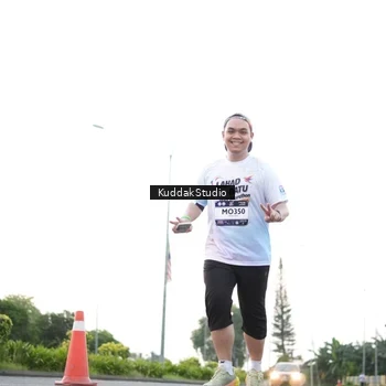 Runner Photo 7838059