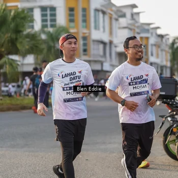 Runner Photo 7838064