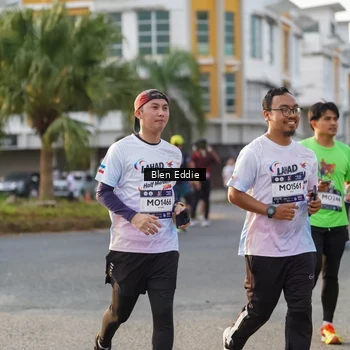 Runner Photo 7838069