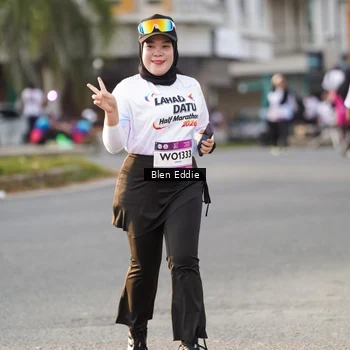 Runner Photo 7838070