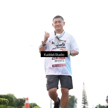 Runner Photo 7838100