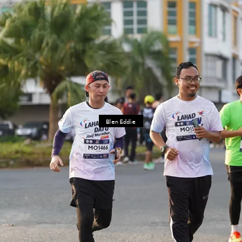 Runner Photo 7838114