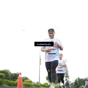 Runner Photo 7838118