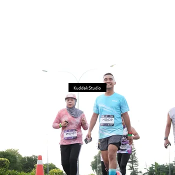 Runner Photo 7838165