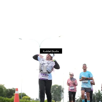Runner Photo 7838177