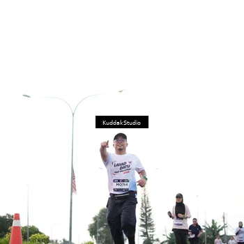 Runner Photo 7838260