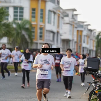 Runner Photo 7838269