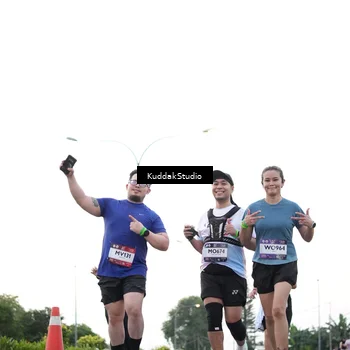 Runner Photo 7838283