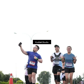 Runner Photo 7838296