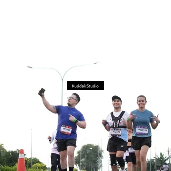 Runner Photo 7838297