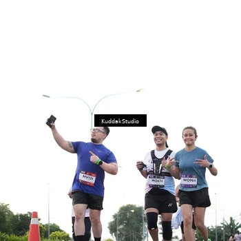 Runner Photo 7838302