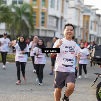 Runner Photo 7838315