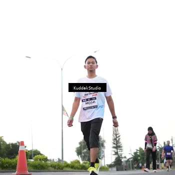 Runner Photo 7838329
