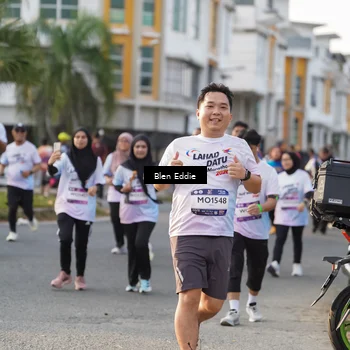 Runner Photo 7838346