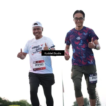 Runner Photo 7838361