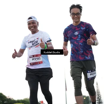 Runner Photo 7838368