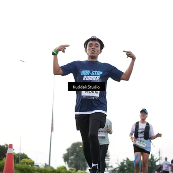 Runner Photo 7838377