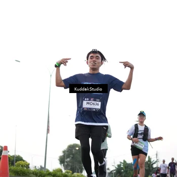 Runner Photo 7838382