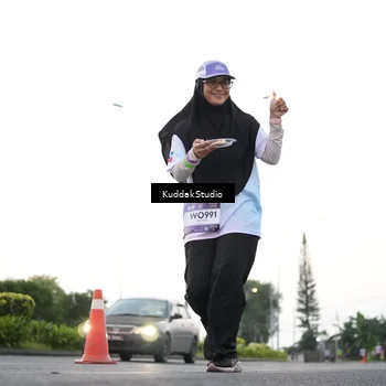 Runner Photo 7838405