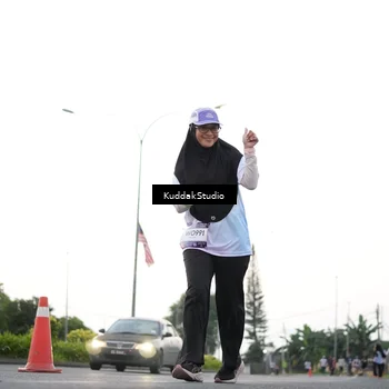 Runner Photo 7838411
