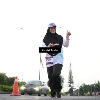 Runner Photo 7838413