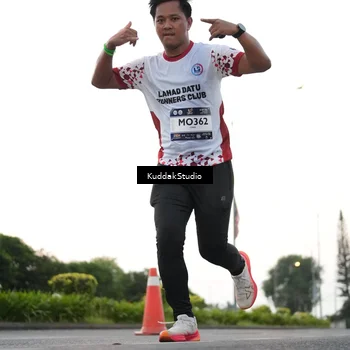 Runner Photo 7838445