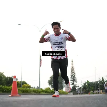 Runner Photo 7838447