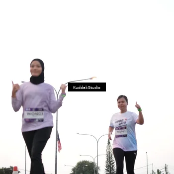 Runner Photo 7838472