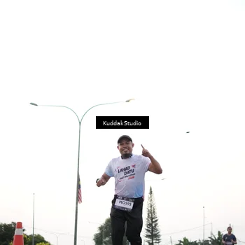 Runner Photo 7838491