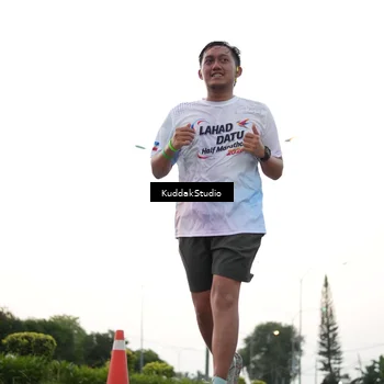Runner Photo 7838514