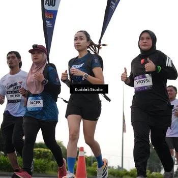 Runner Photo 7838515