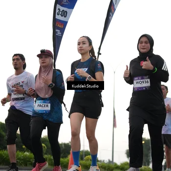 Runner Photo 7838523