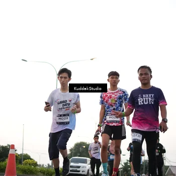 Runner Photo 7838533