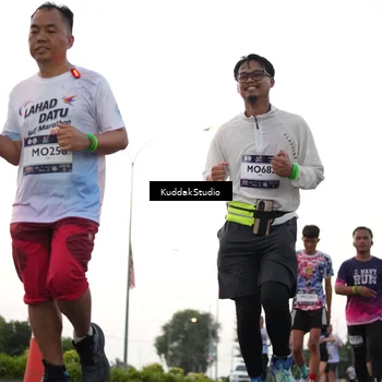 Runner Photo 7838538