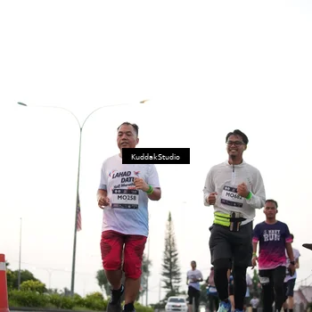 Runner Photo 7838539