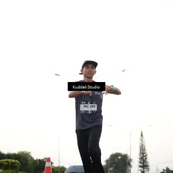 Runner Photo 7838542