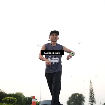Runner Photo 7838546