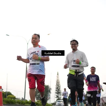 Runner Photo 7838547